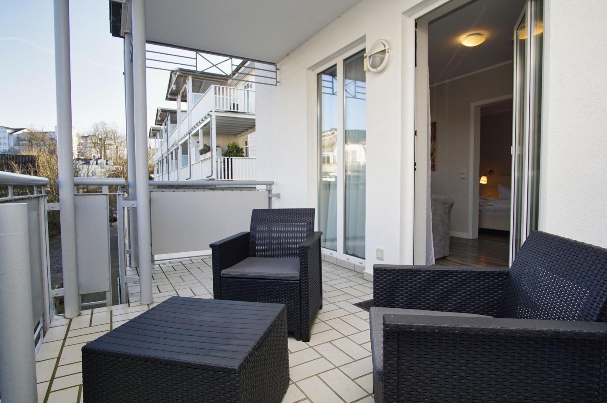 Zentrale Fewo Mit Balkon, Gratis Nutzung Vom Ahoi Erlebnisbad Und Sauna In Sellin - Villa Buskam Fewo 27 Goehren  Eksteriør billede